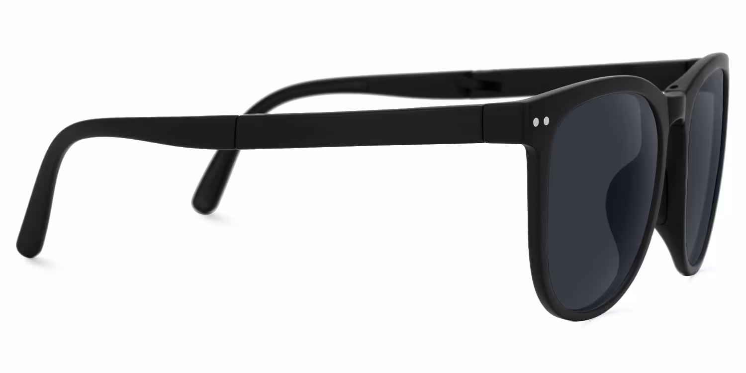 Sleek Black Square Sunglasses with Foldable Temples for Ultimate Convenience